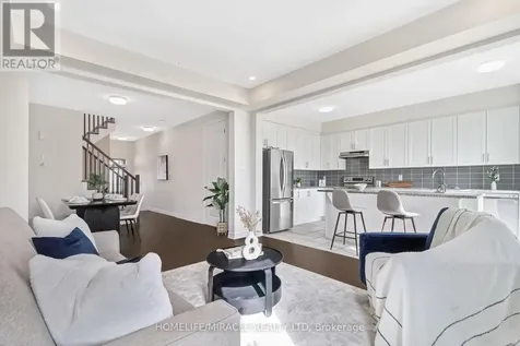 9 Tolchaco Court Ottawa ON K2J 6V7