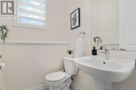 9 Tolchaco Court Ottawa ON K2J 6V7