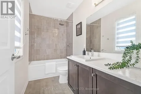 9 Tolchaco Court Ottawa ON K2J 6V7