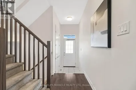 9 Tolchaco Court Ottawa ON K2J 6V7
