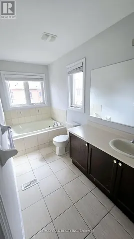 698 Megson Terrace Milton (wi Willmott) ON L9T 8K5