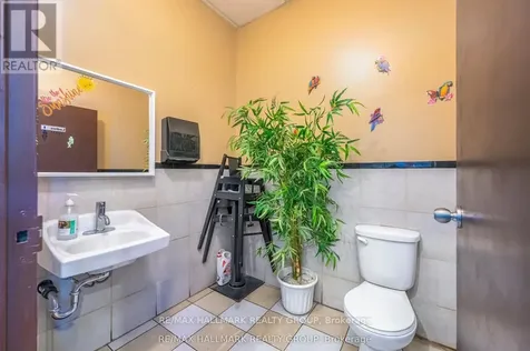 843-839 Somerset Street West Ottawa ON K1R 6R6