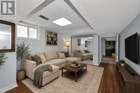 34 Raftus Square Ottawa ON K2J 1J3