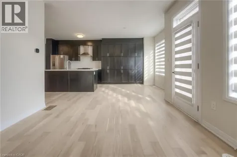 104 Settlers Road East Oakville ON L6H 7W5
