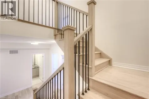 104 Settlers Road East Oakville ON L6H 7W5