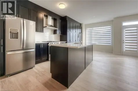 104 Settlers Road East Oakville ON L6H 7W5