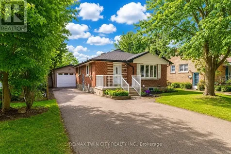 90 Arlington Boulevard Kitchener ON N2A 2G9