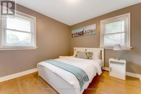 90 Arlington Boulevard Kitchener ON N2A 2G9