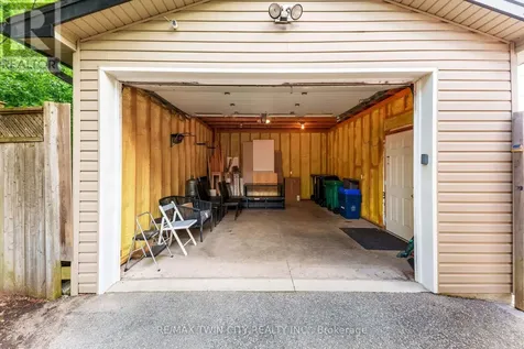 90 Arlington Boulevard Kitchener ON N2A 2G9