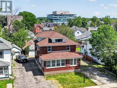 4417 Ellis Street Niagara Falls (downtown) ON L2E 1H5