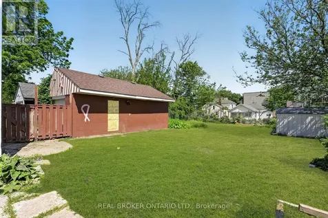 4417 Ellis Street Niagara Falls (downtown) ON L2E 1H5