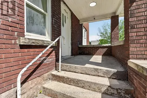 4417 Ellis Street Niagara Falls (downtown) ON L2E 1H5