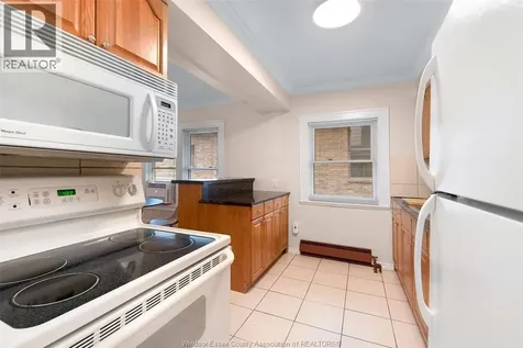 269 Randolph Place Windsor ON N9B 2T2