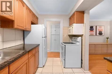 269 Randolph Place Windsor ON N9B 2T2