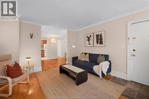 269 Randolph Place Windsor ON N9B 2T2