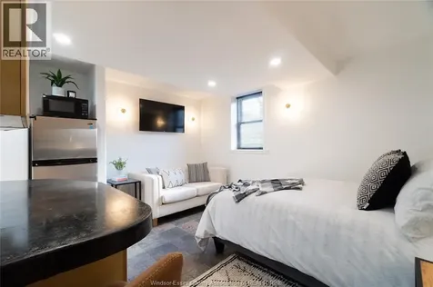 269 Randolph Place Windsor ON N9B 2T2