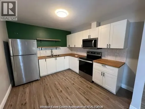 746 Dougall Avenue Windsor ON N9A 4P8