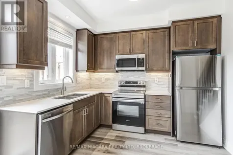 461 Blackburn Drive Brantford ON N3T 6S8