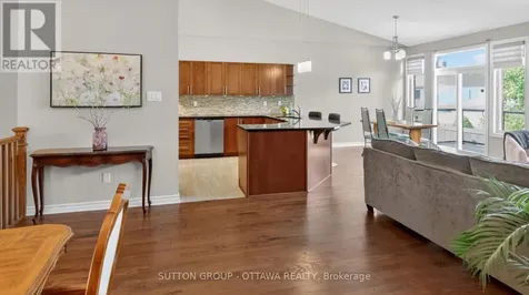 104 Passageway Private Ottawa ON K2M 1H6