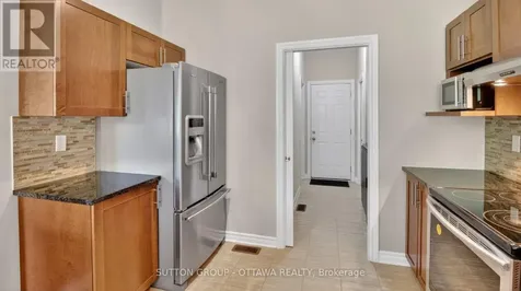 104 Passageway Private Ottawa ON K2M 1H6