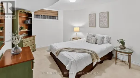 104 Passageway Private Ottawa ON K2M 1H6
