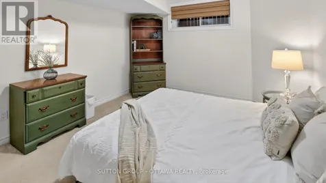 104 Passageway Private Ottawa ON K2M 1H6