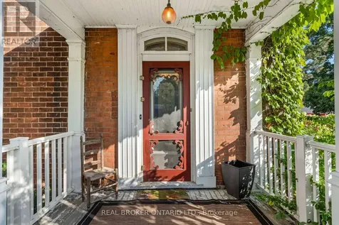 74 Lake Avenue West Carleton Place ON K7C 1L6