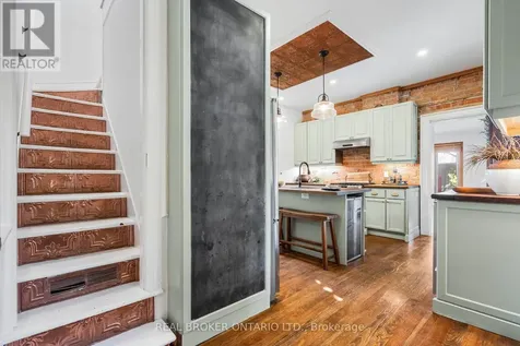 74 Lake Avenue West Carleton Place ON K7C 1L6