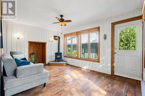 74 Lake Avenue West Carleton Place ON K7C 1L6