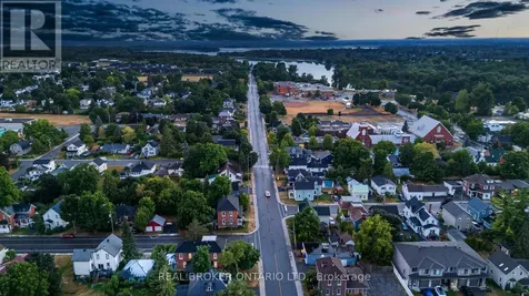 74 Lake Avenue West Carleton Place ON K7C 1L6