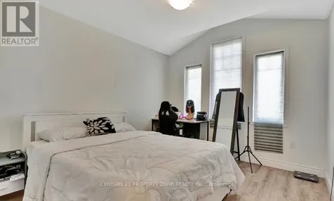254 Waterbrook Lane Kitchener ON N2P 0H7