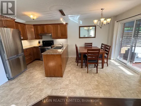 44 Peach Tree Boulevard St. Thomas ON N5R 4Y7