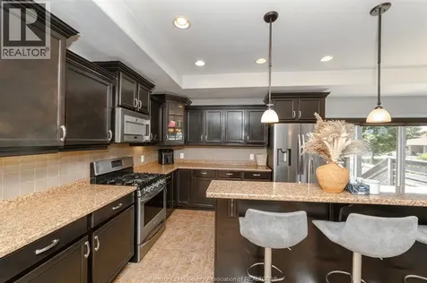 37 Antonio Court Leamington ON N8H 5P8