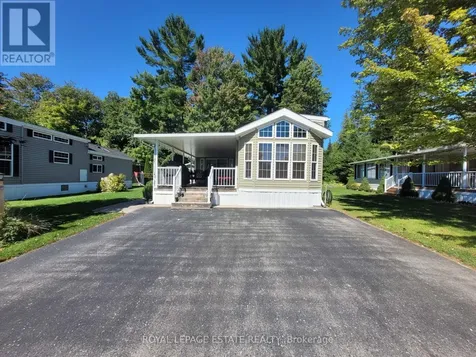 127 Madawaska Trail Wasaga Beach ON L9Z 1X7