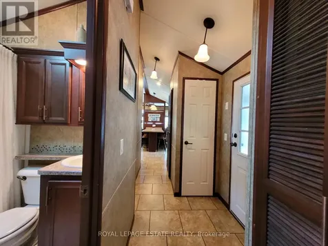 127 Madawaska Trail Wasaga Beach ON L9Z 1X7