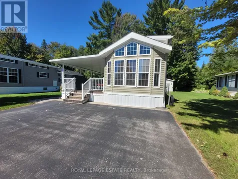 127 Madawaska Trail Wasaga Beach ON L9Z 1X7