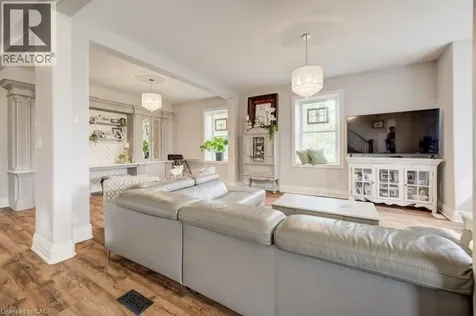 35 Schweitzer Street Kitchener ON N2K 1B5