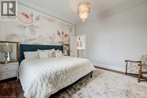 35 Schweitzer Street Kitchener ON N2K 1B5