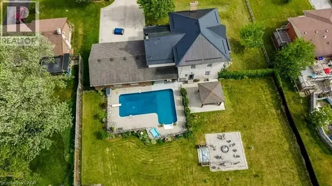35 Schweitzer Street Kitchener ON N2K 1B5