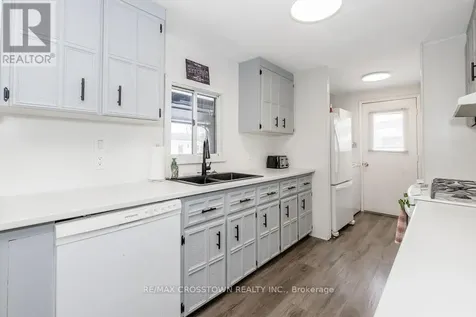 3 Fairbirch Court Innisfil ON L9S 1R2