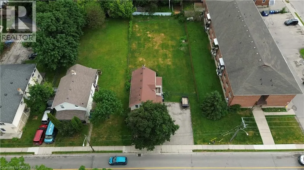 841 Duke Street Cambridge ON N3H 3T8