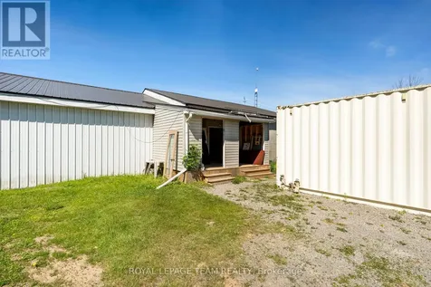 5501 County 15 Road Augusta ON K6V 5T2