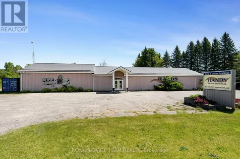5501 County 15 Road Augusta ON K6V 5T2