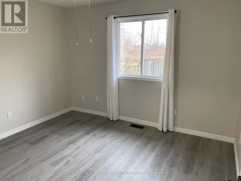 27 Steele Street St. Thomas ON N5R 2Y2