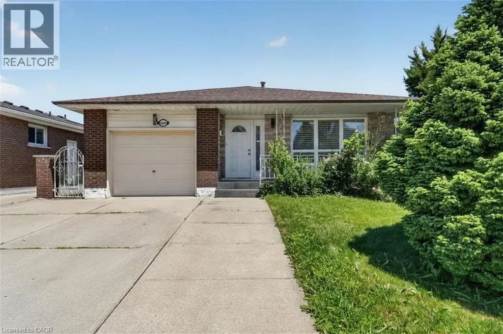 128 Hadeland Avenue Hamilton ON L9C 5Z9