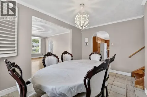 128 Hadeland Avenue Hamilton ON L9C 5Z9