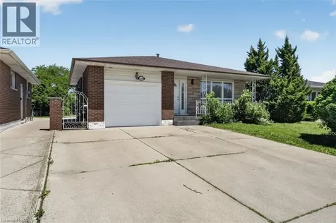 128 Hadeland Avenue Hamilton ON L9C 5Z9