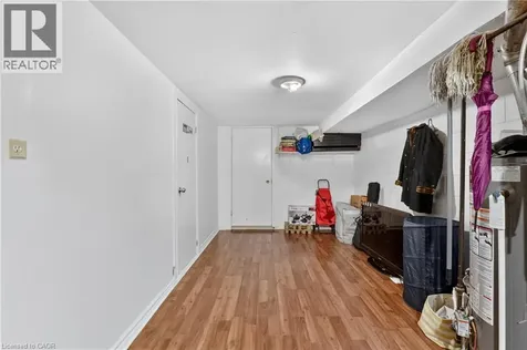 128 Hadeland Avenue Hamilton ON L9C 5Z9