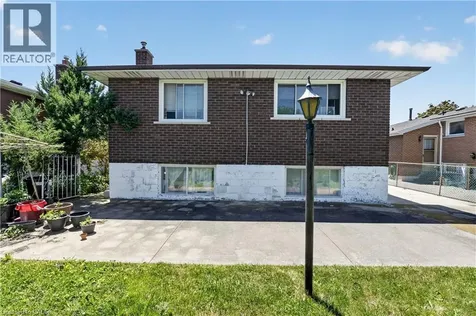 128 Hadeland Avenue Hamilton ON L9C 5Z9