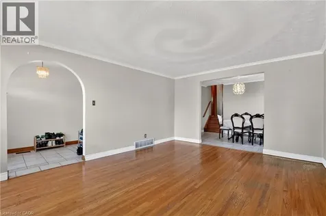 128 Hadeland Avenue Hamilton ON L9C 5Z9